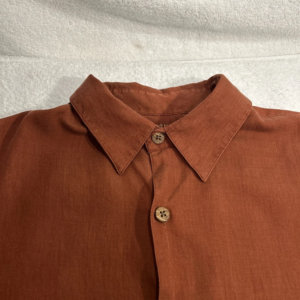 Camisa caribeña de mezcla de seda para hombre, talla: LG, usada holgada pecho: 48 pulgadas Foto 3 de 4