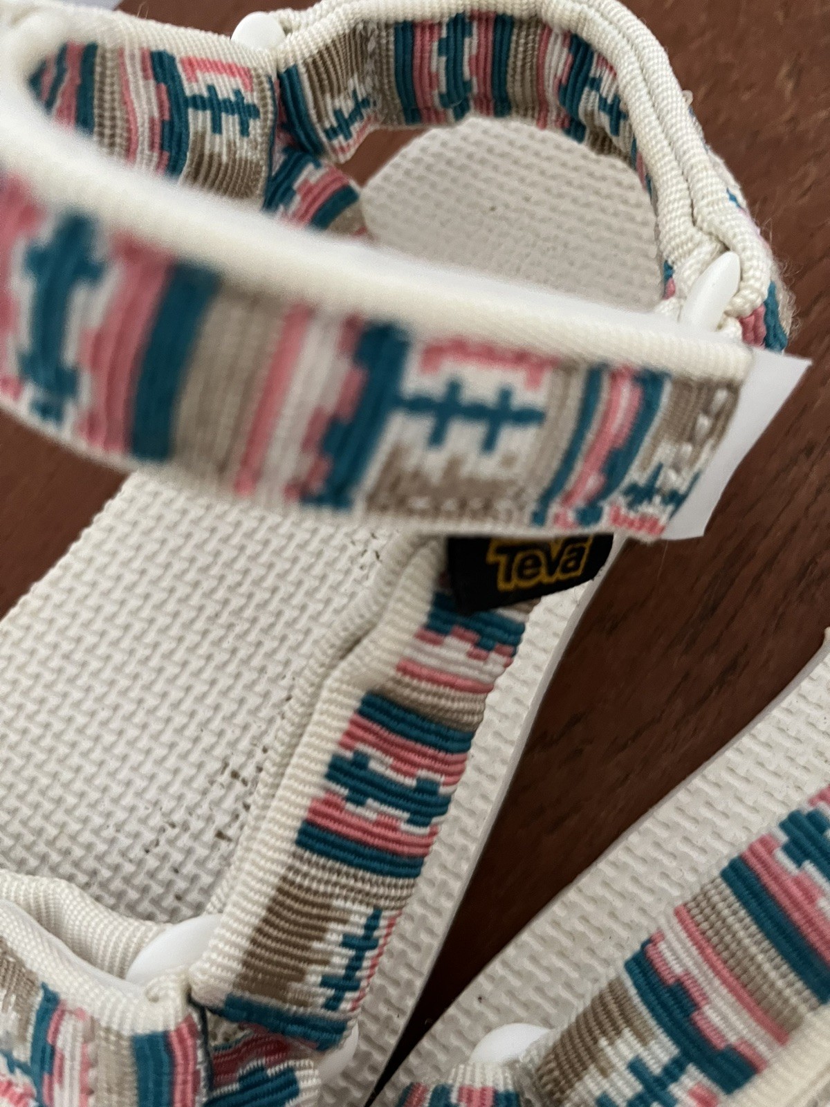 Teva Original Universal Sandals. Size 5 38. Cream White Graphic Aztec image 3