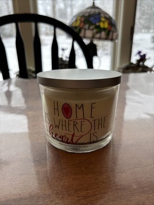 Chesapeake Bay Candle, Home Is Where The Heart Is, 3 Wick Scented, 11 Oz
