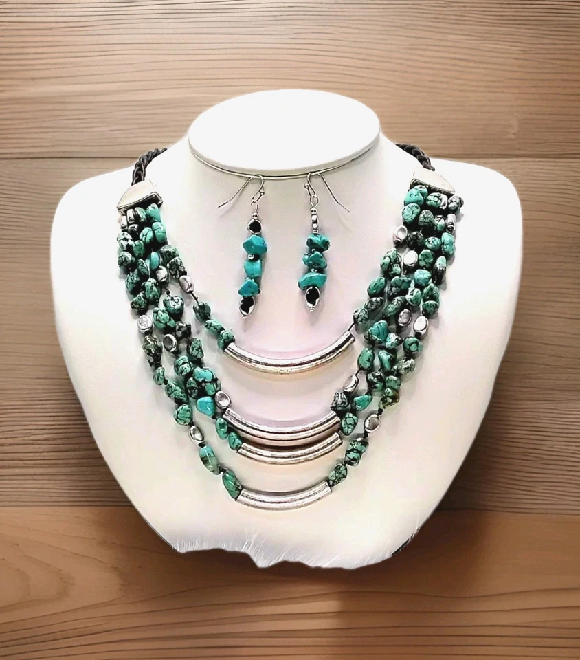 Collar RLM Soho Fantástico Tono Plata, Turquesa, 11"L + Pendientes 2"L Foto 4 de 4