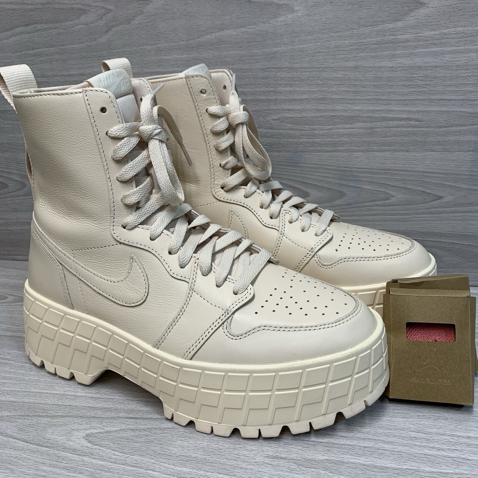 Nike Air Jordan 1 High Brooklyn Shoes Women’s Size 10.5 Guava Ice FJ5737-800 NEW