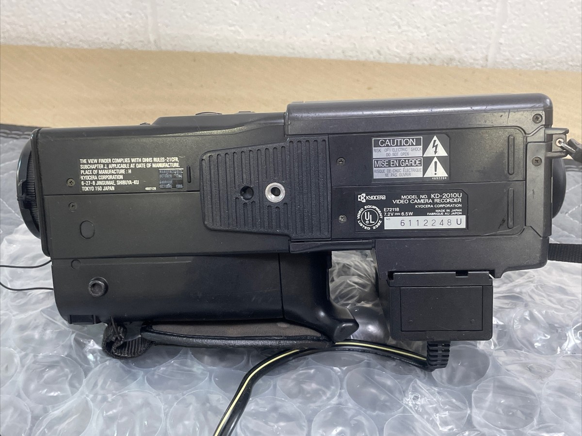 Vintage KYOCERA KD-2010 Finemovie 8 Video Camera w/Accessories