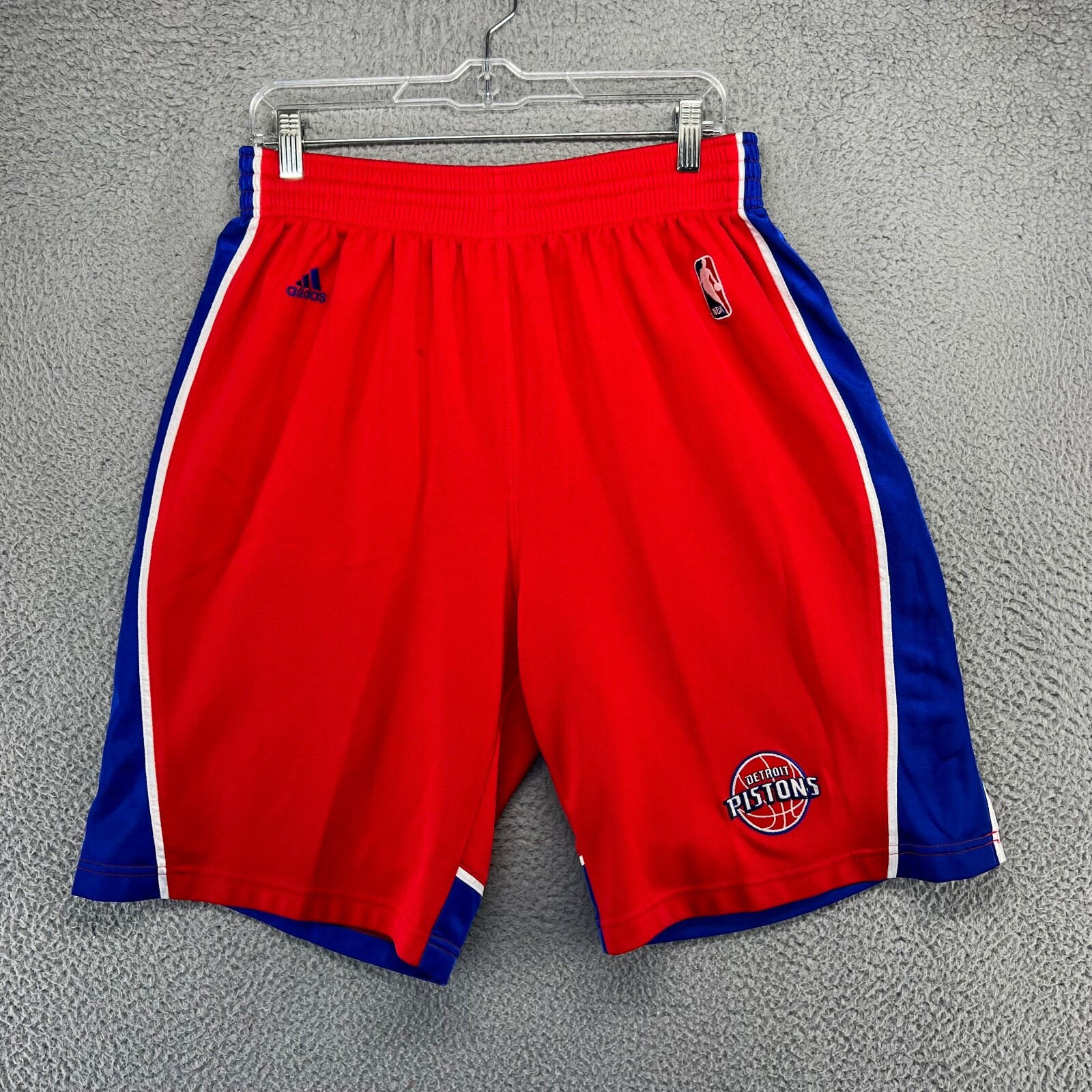 Vintage Adidas Detroit Pistons Shorts Men's Medium Red Blue Embroidered Logo