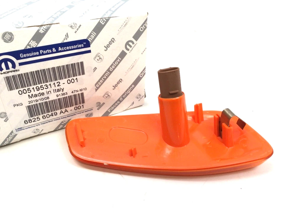 Jeep Renegade 2015-2022 pasajero delantero marcador lateral luz señal de giro nuevo OEM Foto 3 de 4