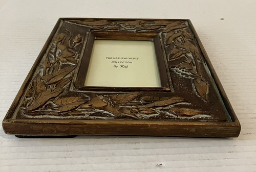 Vintage The Natural World 3X 5” Picture Frame Wood-look With Floral Pattern - Picture 5 of 7