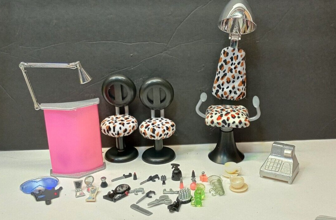 Sillas de salón y spa Bratz con accesorios de spa