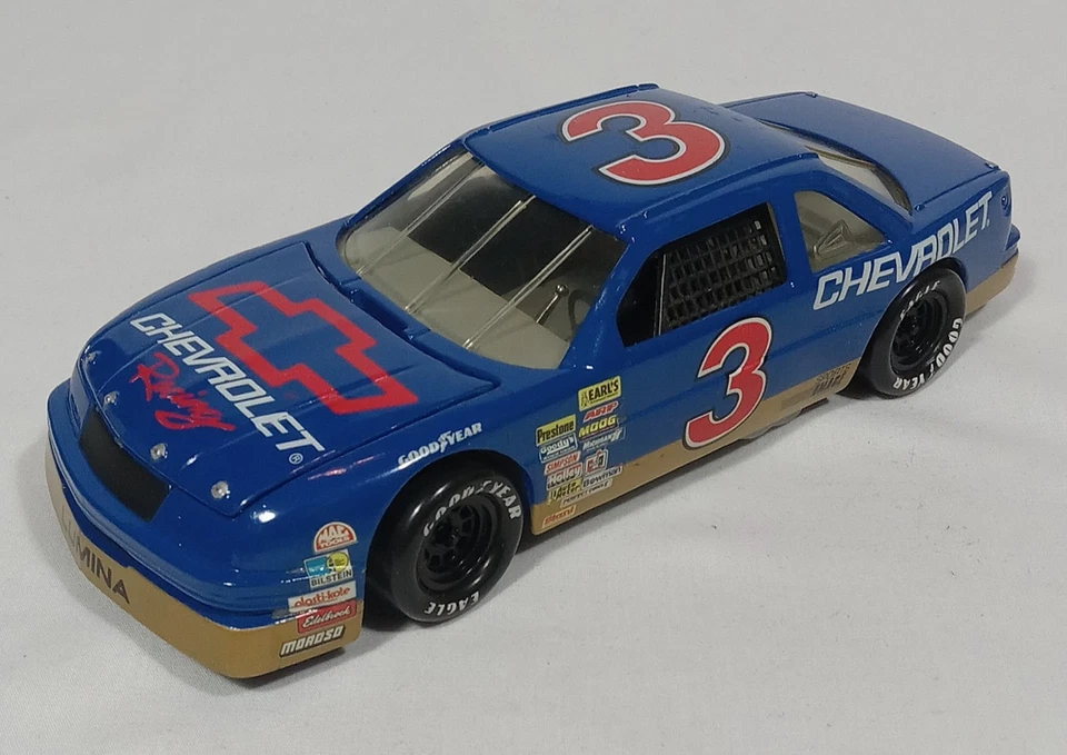 Coche de carreras modelo juguete fundido a presión Revell Chevrolet #3 Dale Earnhardt Sr. azul NASCAR Foto 2 de 4