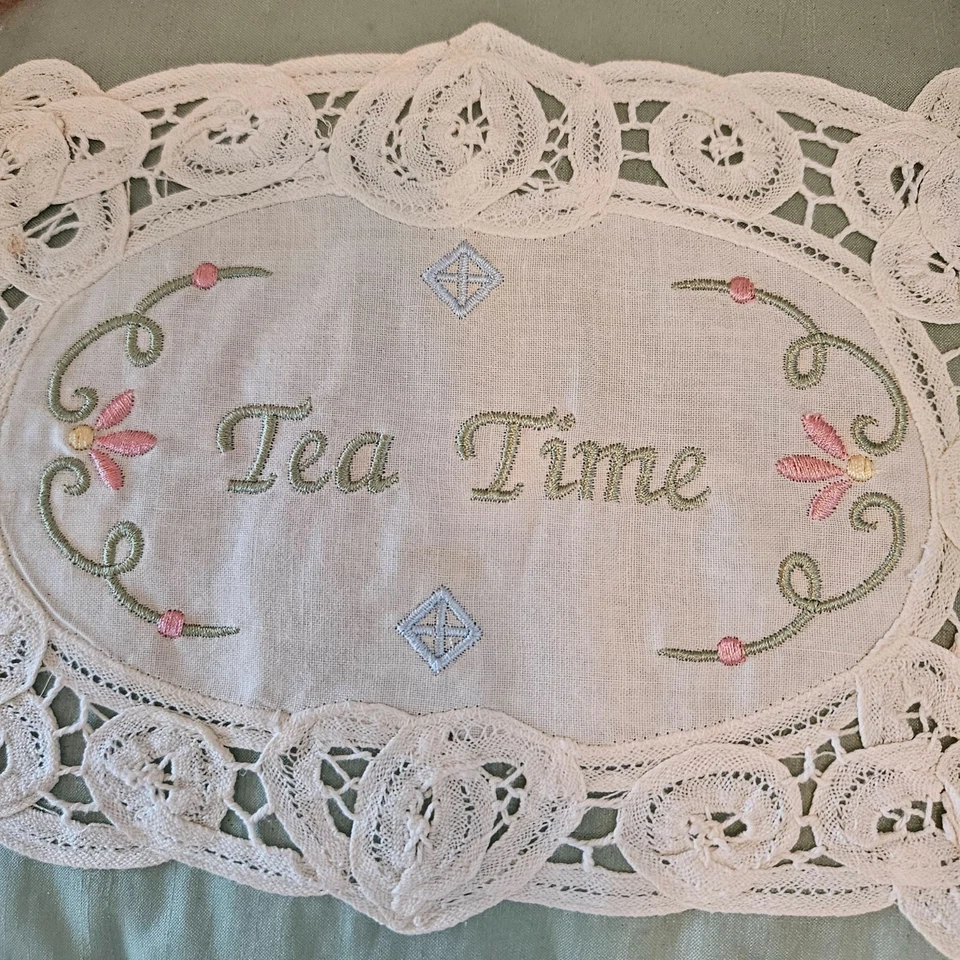 Vintage Tea Cozy Embroidered White Lace Green Fabric "Tea Time" 2003 For Tea Pot - Image 3 of 4
