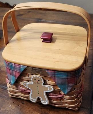 VTG Longaberger 2000 Deck The Halls Basket Christmas Edition w/Plastic Inserts