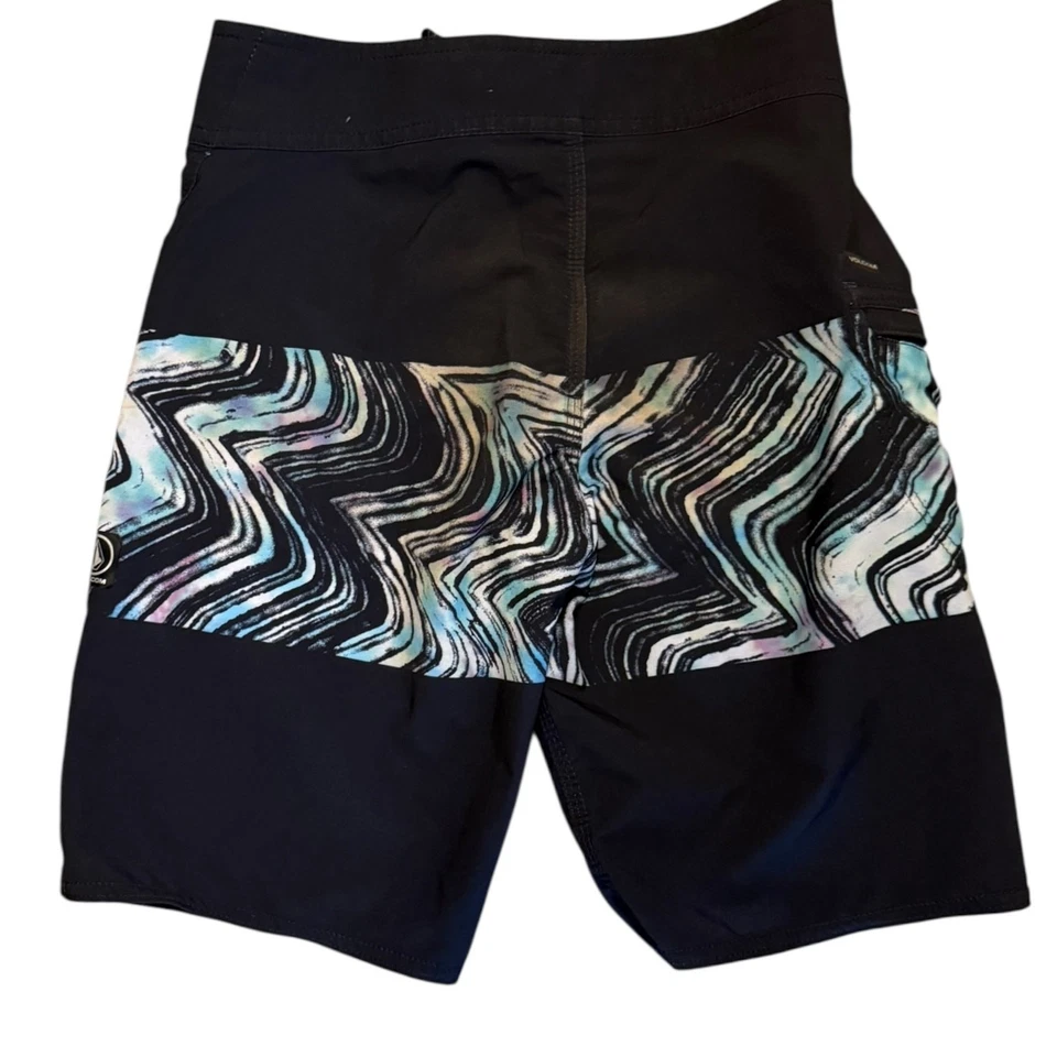 Volcom Mod-Tech Boys Black Multicolor Surf Boardshorts Size 26" - Image 2 of 4