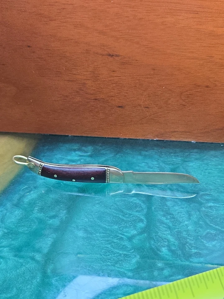 Mini cuchillo de bolsillo con llavero de latón y madera hoja dorada cuchillo plegable vintage🌟¡LIMPIO! Foto 4 de 4