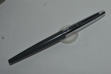 Paper Mate Flair Executive Felt Tip Pen Refillable Gray Color Made In USA 1970's