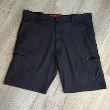 Wrangler Men  s Size 40 Black 10  Inseam Nylon Stretch Cargo Pocket Hiking Shorts