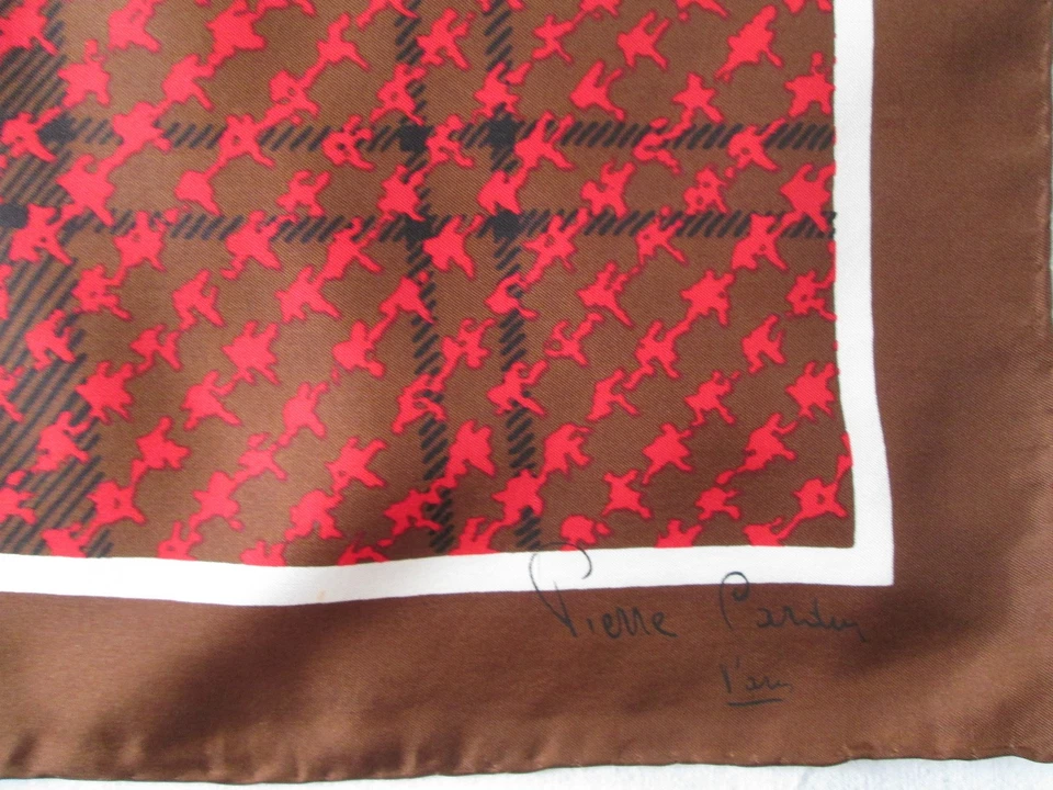 -Impresionante bufanda vintage PIERRE CARDIN Paris 100 % seda - Imagen 2 de 4