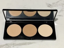 Mally Custom Color Concealer System ~ MEDIUM ~ full size NWOB (#XD5)