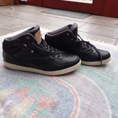 sport schuhe Herren, gr. 44, Marke Kappa, echt leder, schwarz, neuewertig.