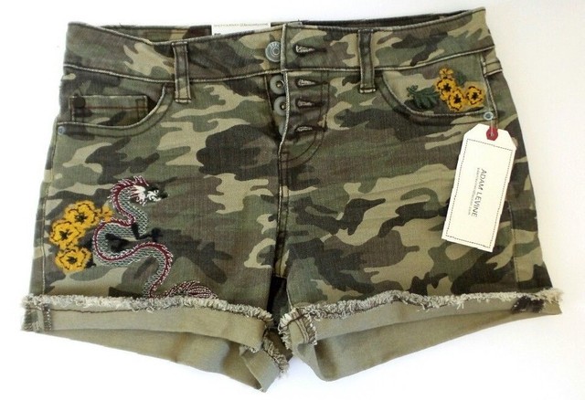camo distressed shorts