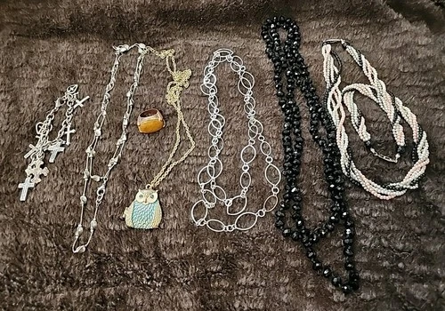 Vintage Silver Gold Tone Glass Mixed Lot Costume Jewelry 8 Wearable pcs. Owl