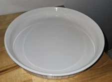 CorningWare FRENCH WHITE F-3-B Round Quiche/Pie/Tart Baking Dish 10.5" Embossed