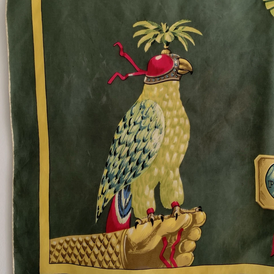 ARTISTIC UNBRANDED green silk women's scarf 31"/29" good con - Image 3 of 4