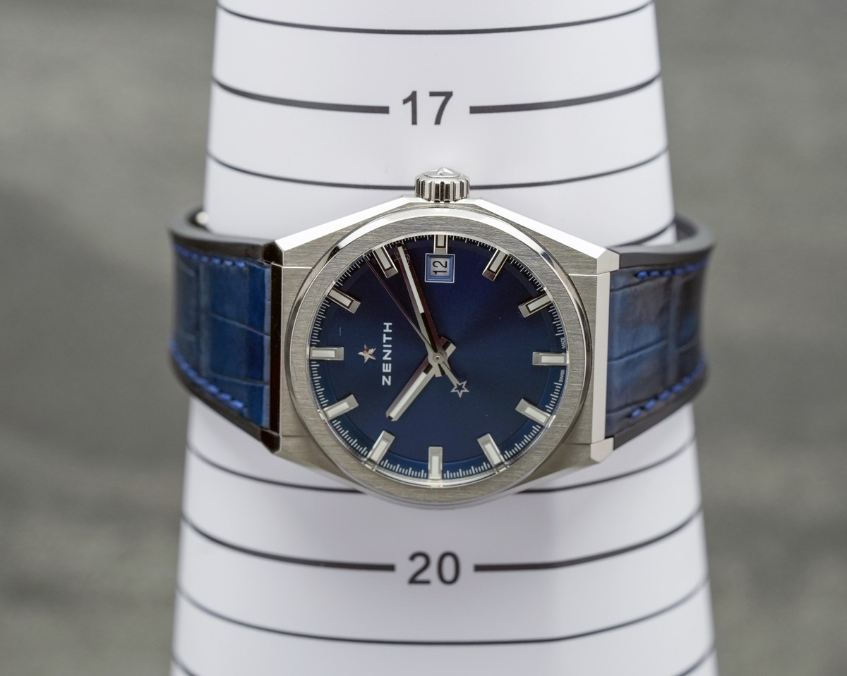 Zenith Defy Classic 95.9000.670/51 .R584 Automatic 41mm Men Watch