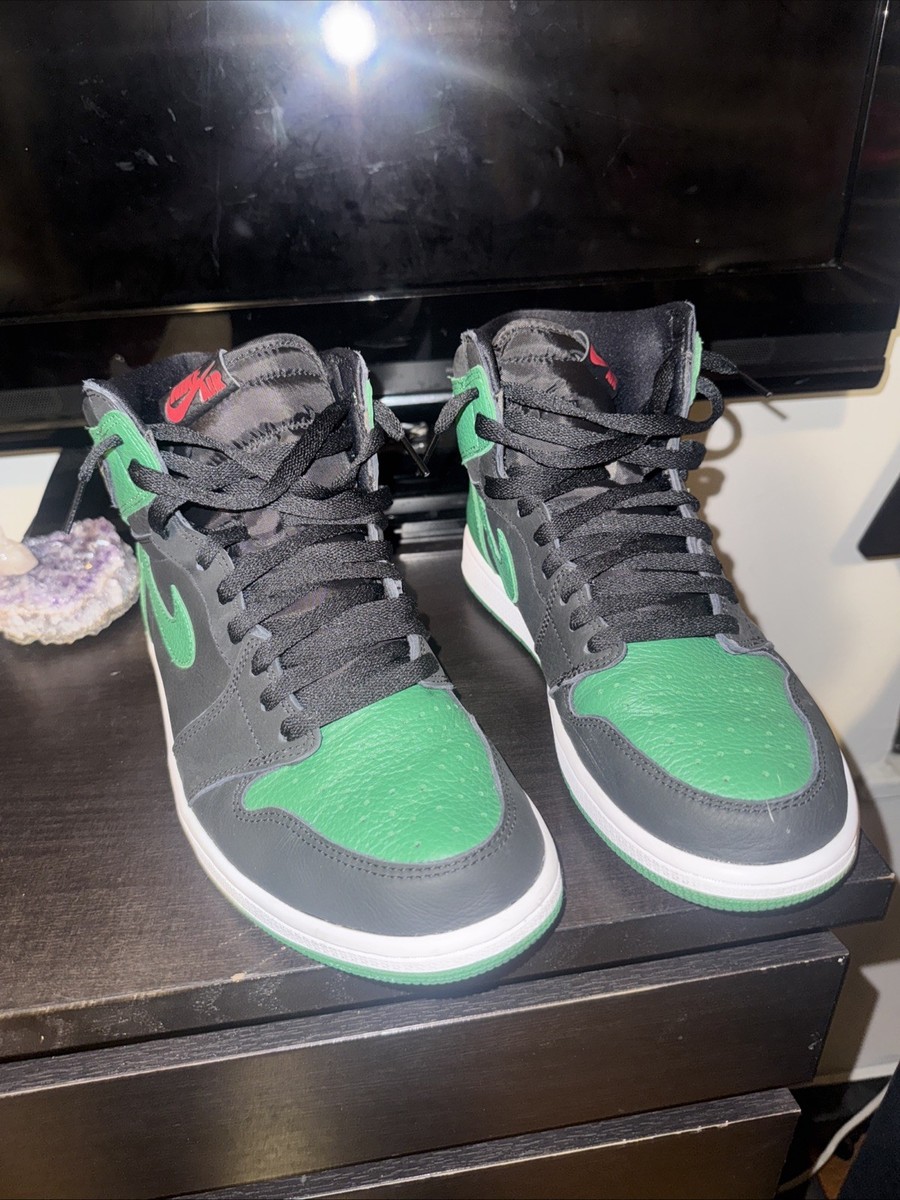 Size 11 - Jordan 1 Retro OG High Pine Green‎ 2.0 Men main image 2