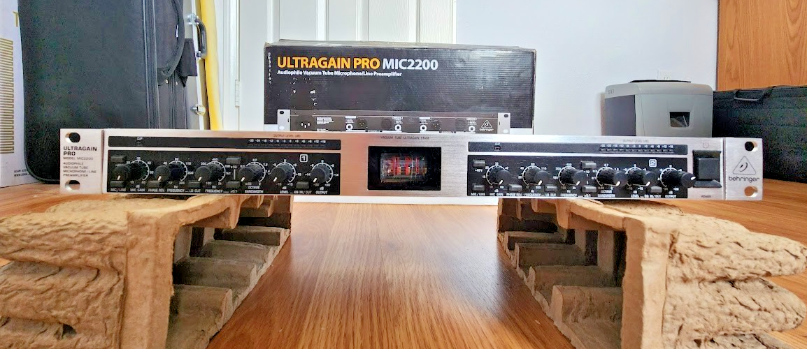 Behringer MIC2200 Microphone Preamp - Silver for sale online | eBay
