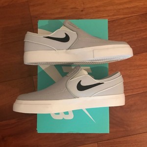 stefan janoski slip
