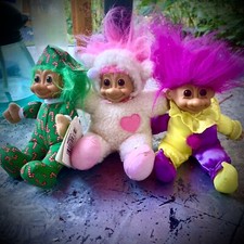 Vintage 7" RUSS Trolls Plush Collection 3PC - Christmas Lamb Cown