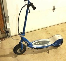 razor e300 electric 24 volt rechargeable motorized ride on kids scooter