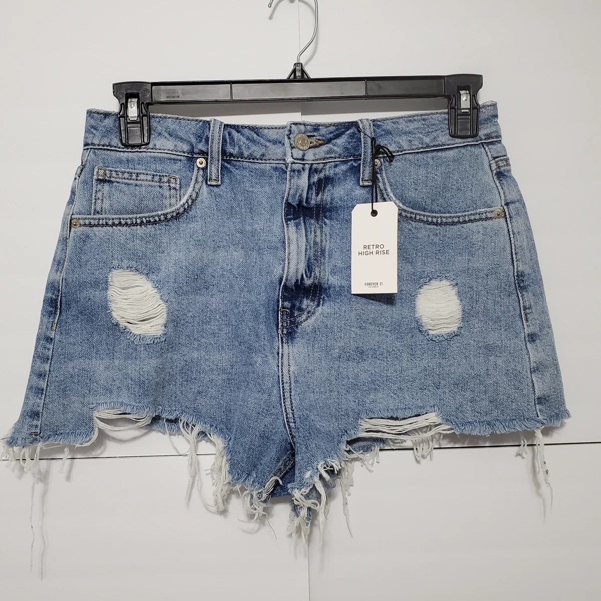 Forever 21 deals distressed denim shorts
