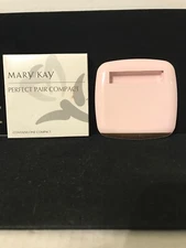 MARY KAY REFILLABLE PINK PERFECT PAIR COMPACT WITH MIRROR 5" NEW IN BOX 7996
