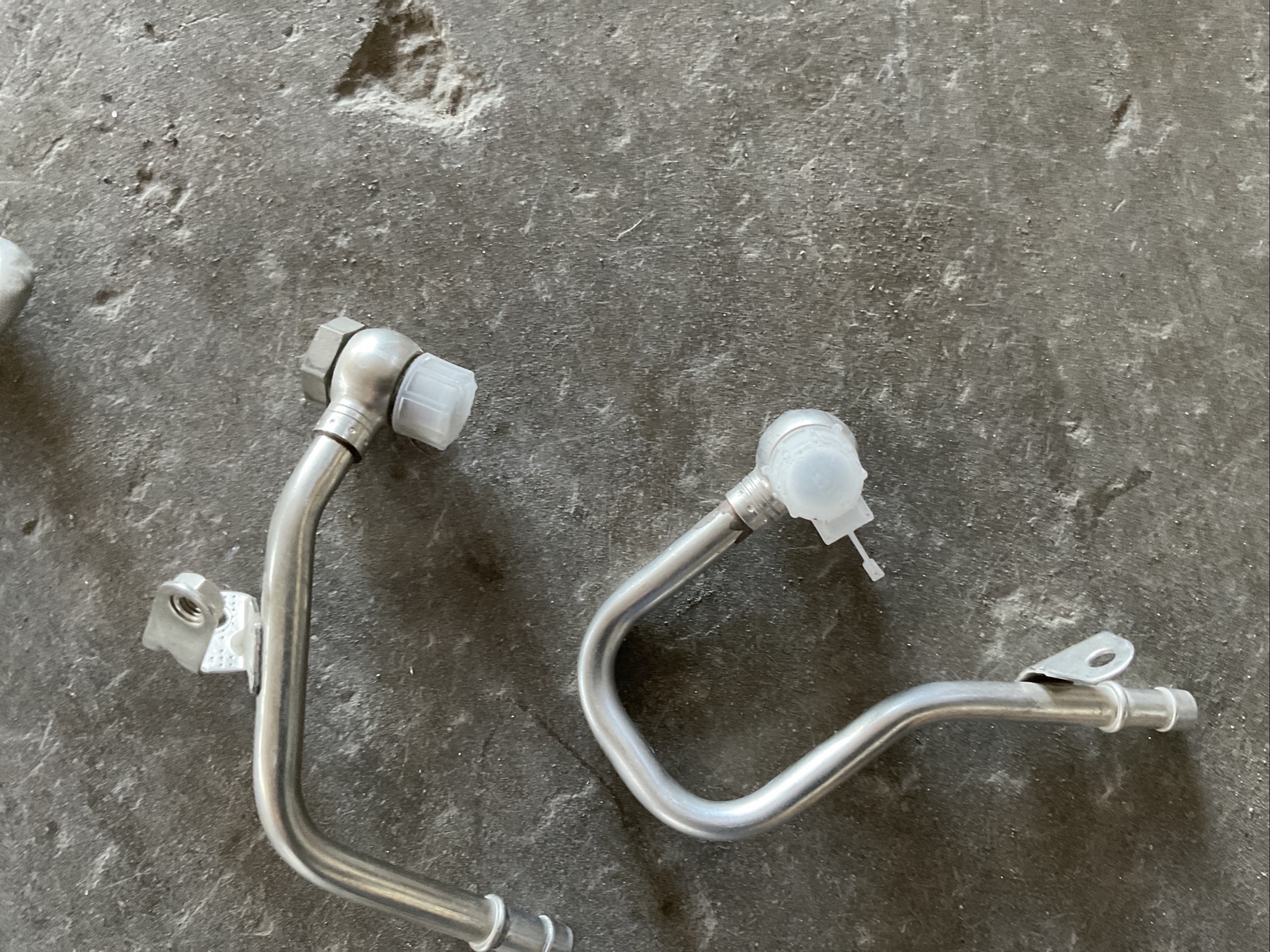 08-14 BMW 550i 650i 750i X5 X6 Turbo Cooling Outlet Inlet Pipes 