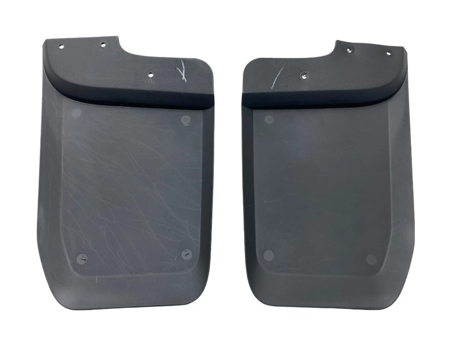 Genuine Shield Mud Protector Ford F450 Chassis Front LH & RH Black 2021 OEM Pair Foto 3 de 4