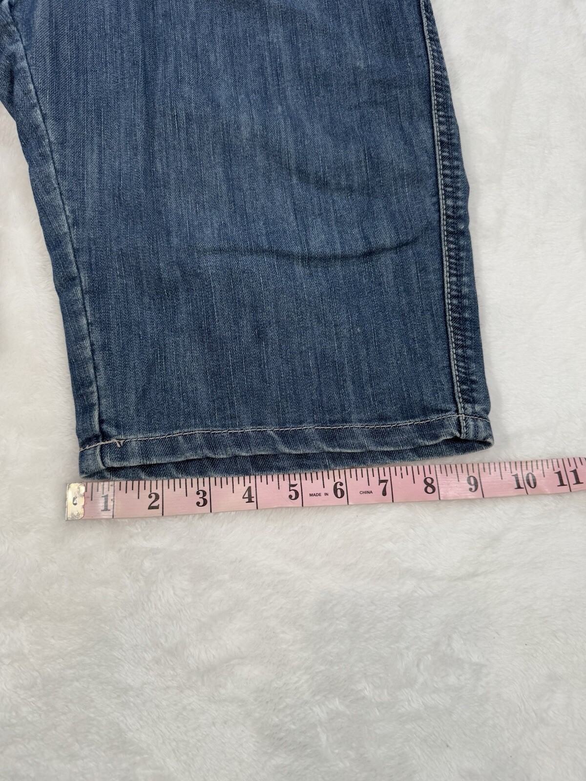 Lee One True Fit Lower On The Waist Shorts SIze 8M thumbnail 5