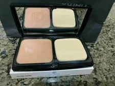 Merle Norman Ultra Powder......Shade is ULTRA SAND....NEW