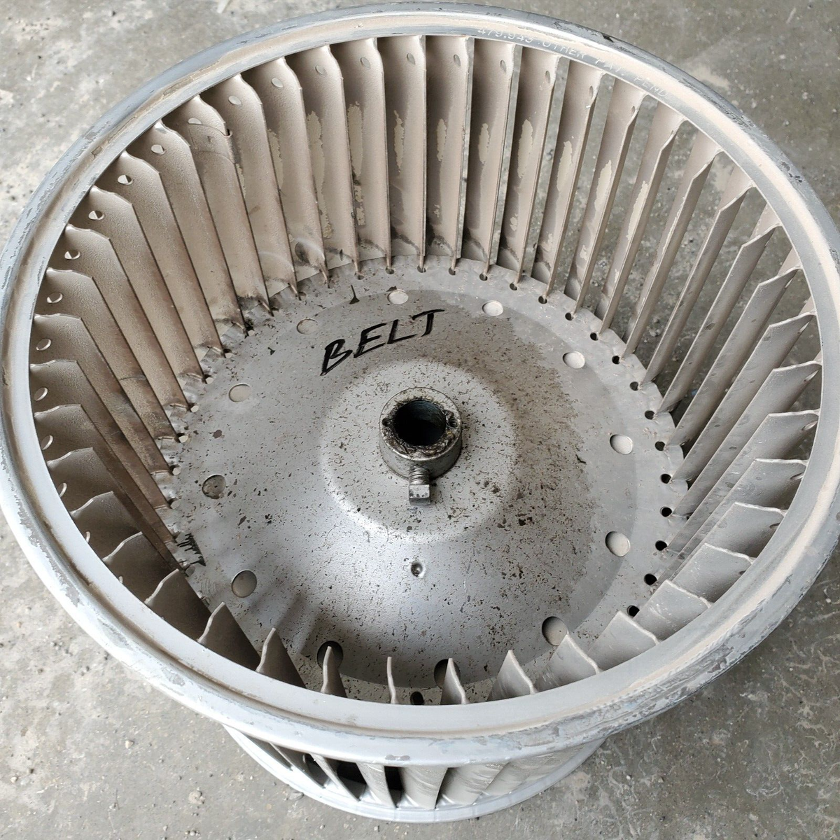 1980 FURNACE belt driven Blower Wheel width- 10 diameter 3/4 shaft
