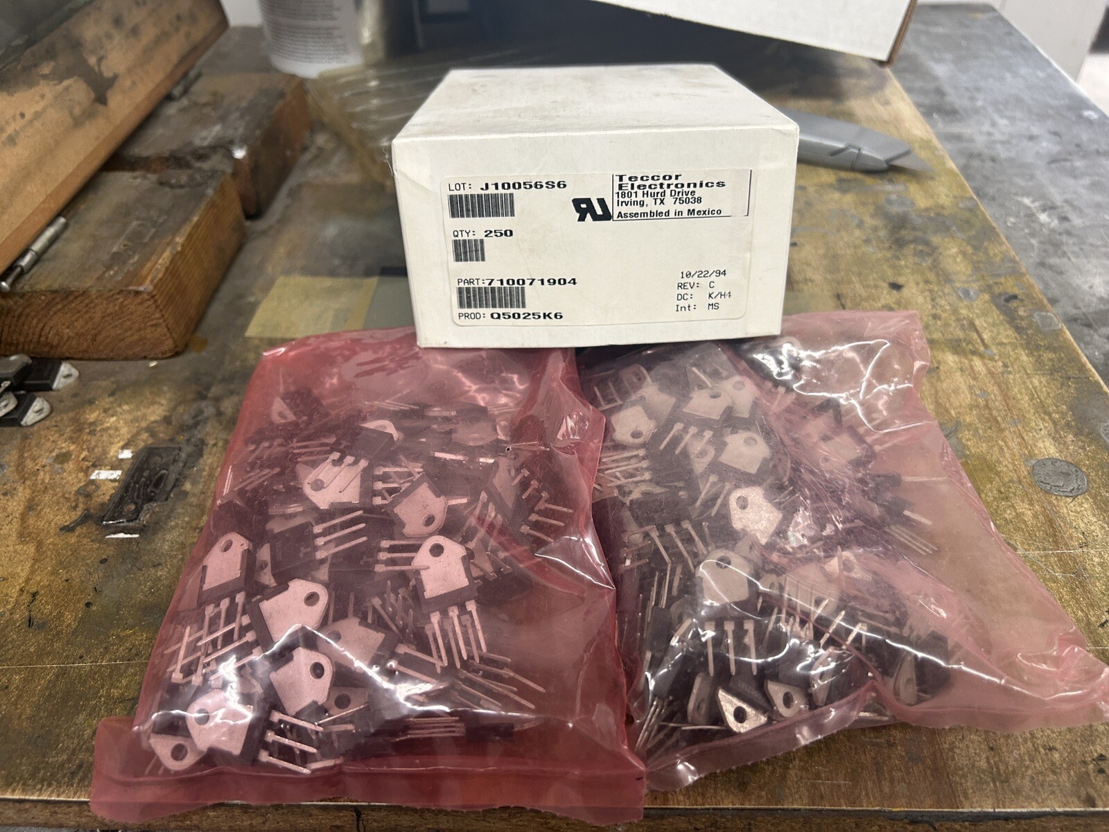 (Bag of 125) Q5025K6 TECCOR new/open box alternistor triac