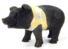 ADORABLE VTG RESIN BLACK PIG WITH CURLY TAIL PAINTED SHIRT NICE DETAIL 1.75" EUC