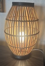 Boho Southwestern Stil hellbraun & schwarz Rattan Tischlampe 15,5" hoch