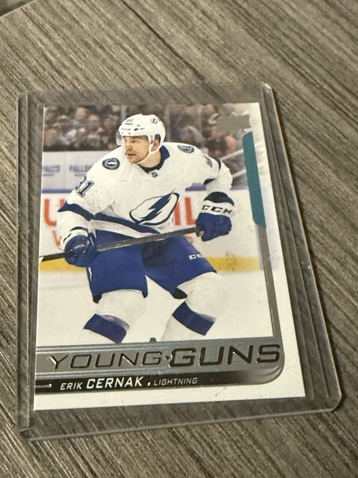 2018-19 Upper Deck Young Guns Erik Cernak #455 Rookie RC Tampa Bay Lightning