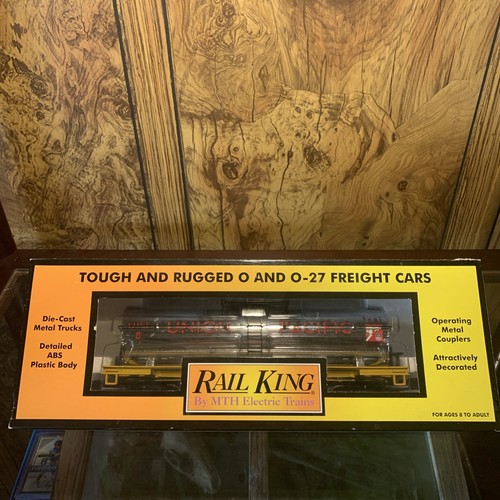VAGÓN CISTERNA MTH RAIL KING #30-73260 UNION PACIFIC (CROMO)  | Zustand: New
