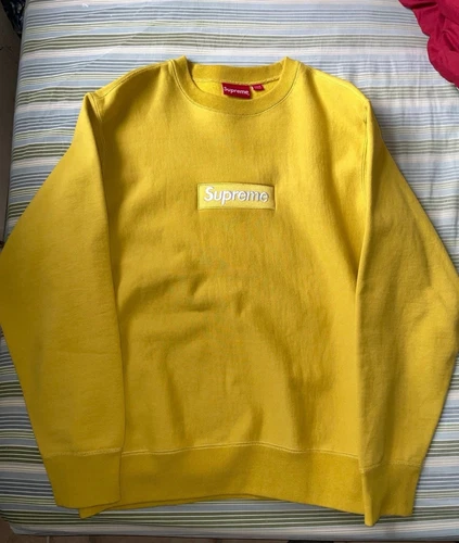 FW18 Supreme boîte logo col rond