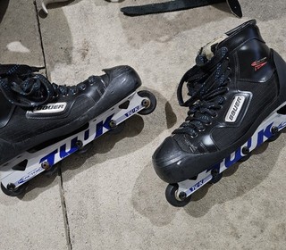 bauer Goalie hockey skates Black wonderful skates used for 1 season