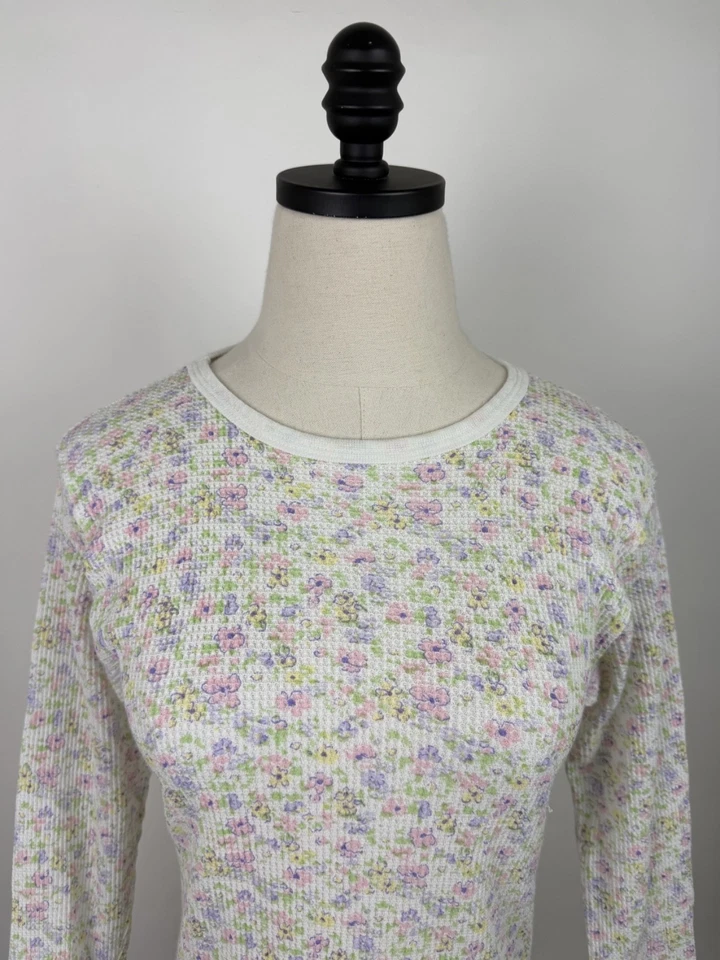 Vintage Hanes Thermal Top Womens Small Pastel Floral Print Waffle Knit Shirt - Image 2 of 4