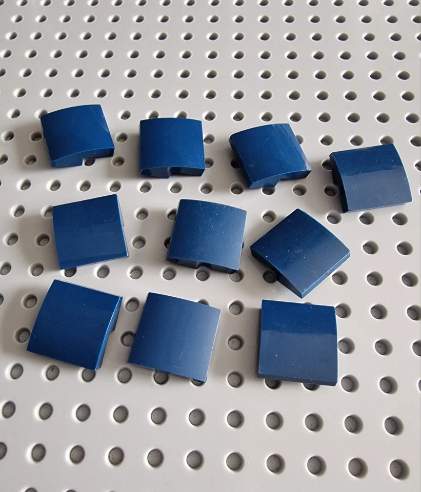 Lego Bogenstein Schrägstein Dachstein 2x2 Dunkelblau 10 Stück 15068 A299 - Bild 1 von 1