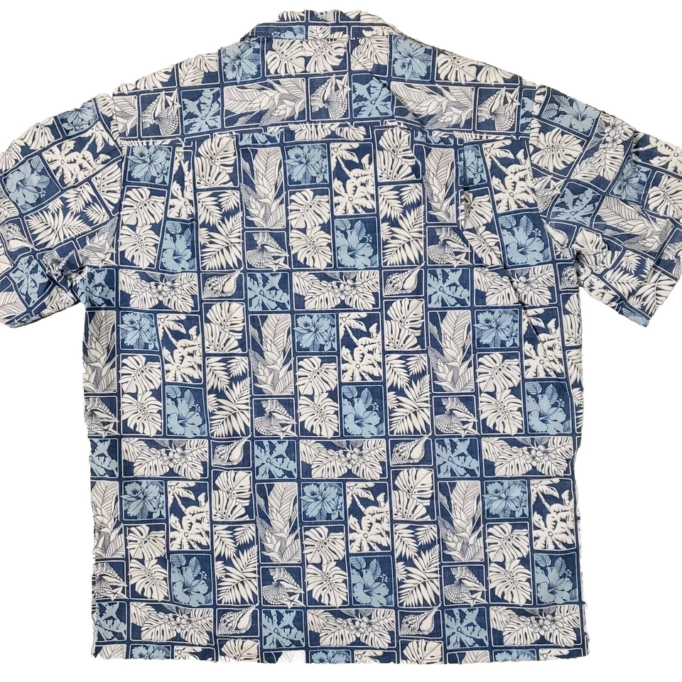 Camisa Royal Creations Para Hombre L Azul Blanco Conchas Marinas Hojas Estampado Reverso Hawaiano Foto 3 de 4
