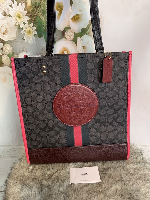 coach dempsey tote 30