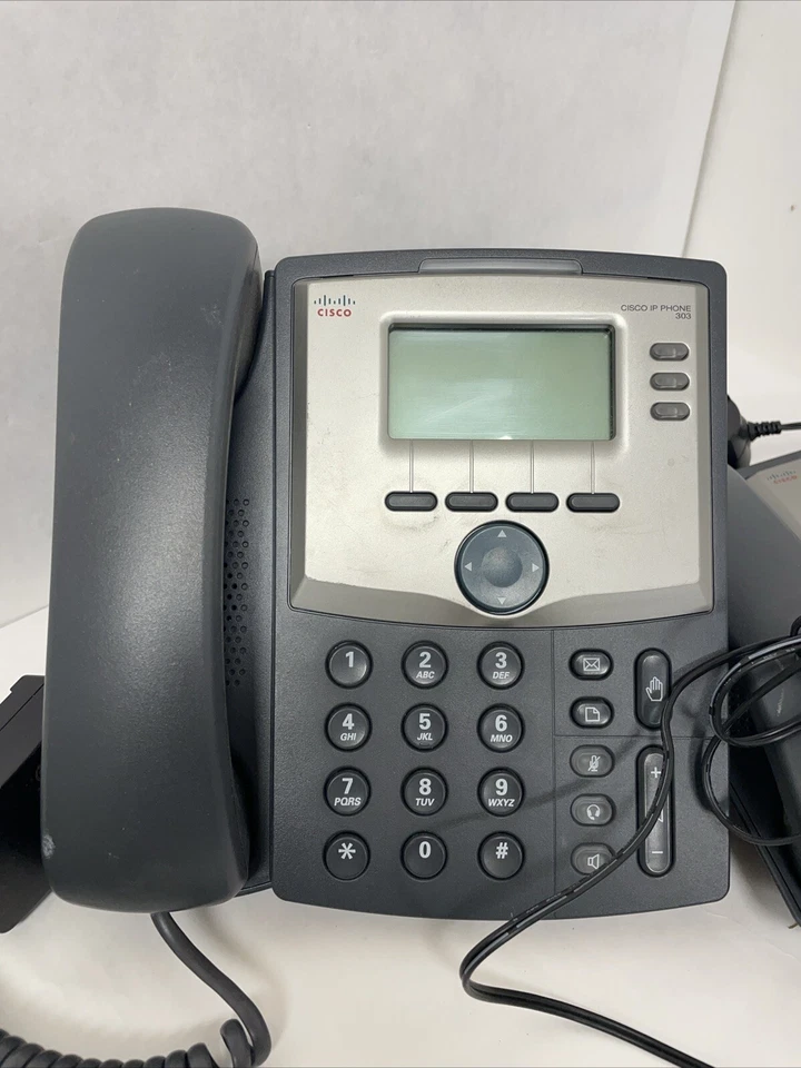 3 Cisco Desktop IP Phone 3 Line w/Display SPA303-G1 - Image 3 of 4