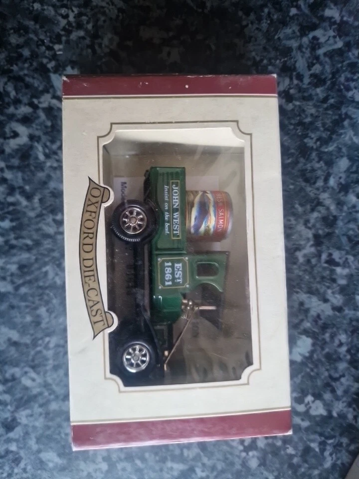 VANS OXFORD PRESSOCAST EDIZIONE LIMITATA. FURGONE CONSEGNA JOHN WEST